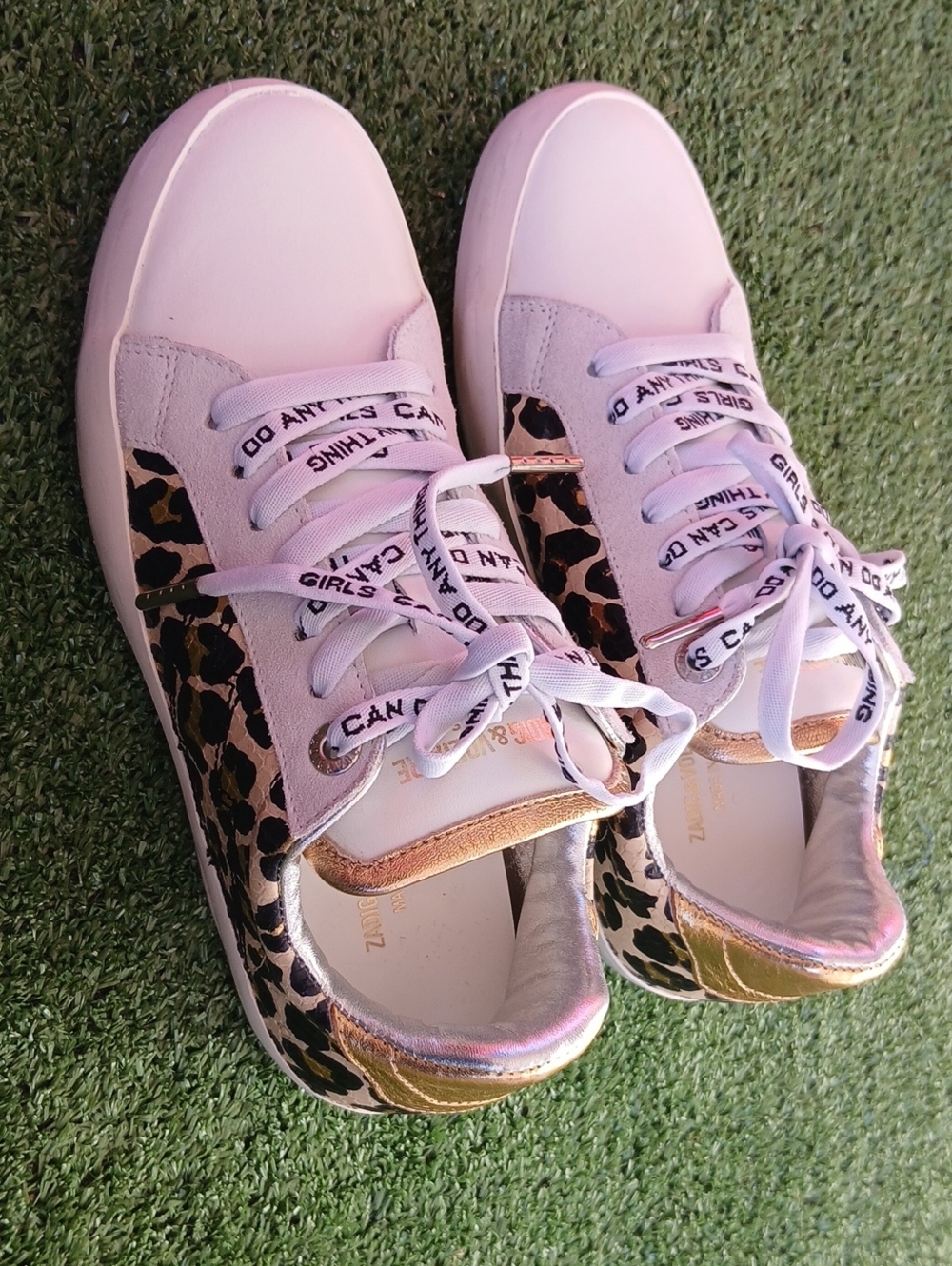 😍Zadig & Voltaire Women White Leopard-Accent Sneakers with Metallic Trim Size 7